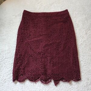 LOFT‎ Burgundy Lace Pencil Skirt Knee Length Zipper Back Size 4
